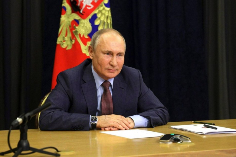 Путин призвал заняться импортозамещением критически важной продукции АПК